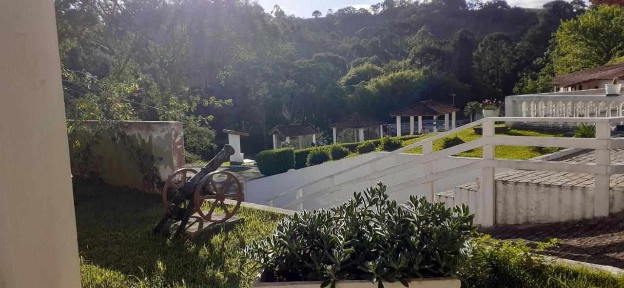 Pousada Pedacinho Do Ceu Chale 2 クーニャ エクステリア 写真